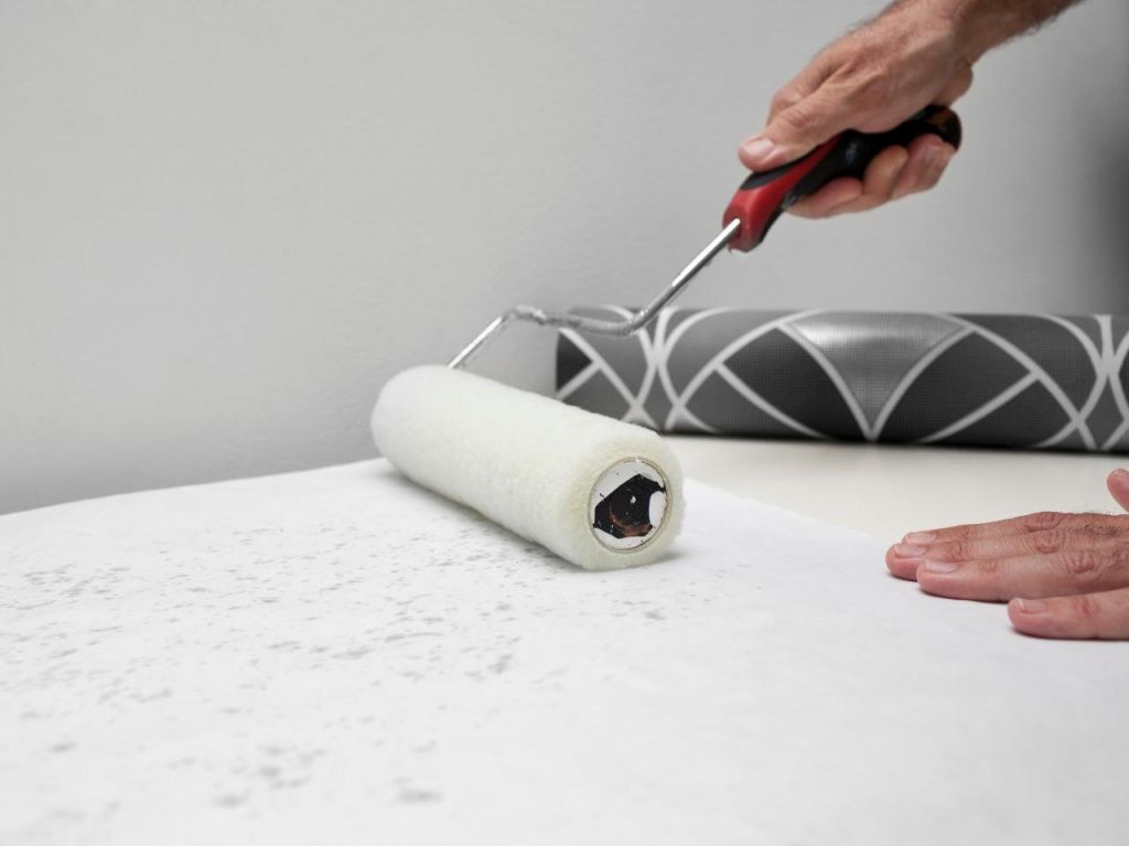 How to Find Professional Wallpaper Installers in Miami