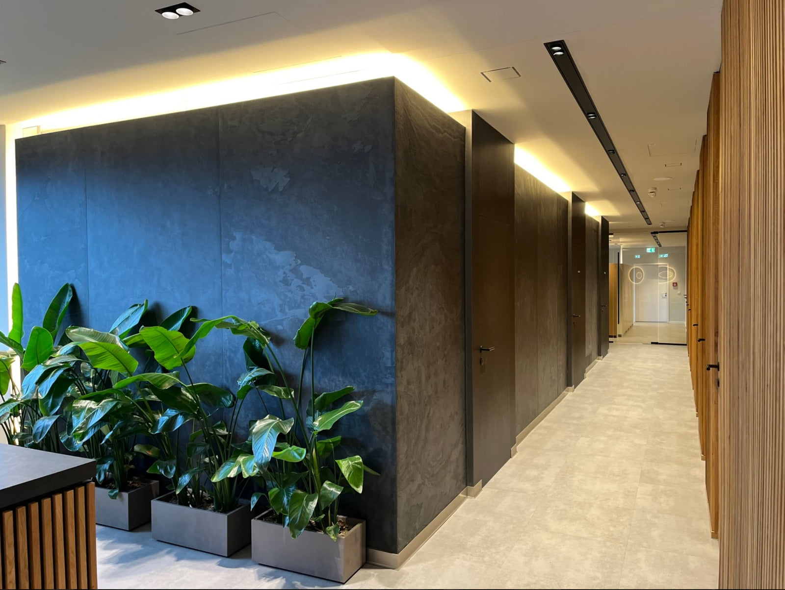 Beautiful view of Granite Stone Veneer Wall Panel Design